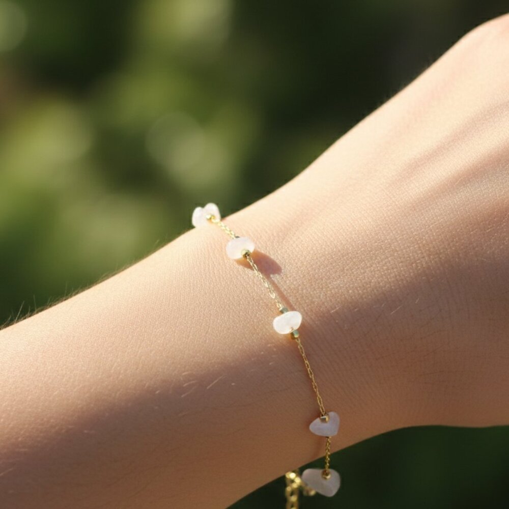 "Trendy Handmade Bracelet – A Thoughtful Gift for Girls & Women | UNVRC1662 - Picture 5 of 5